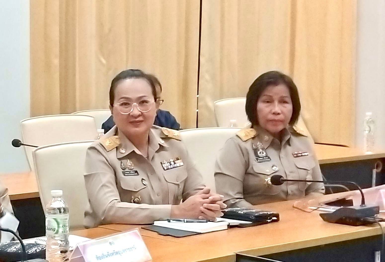 พช.อุบลฯ ร่วมประชุมรับมอบนโยบาย นายกรัฐมนตรี เข้าปฏิบัติหน้าที่ รมว.มหาดไทย