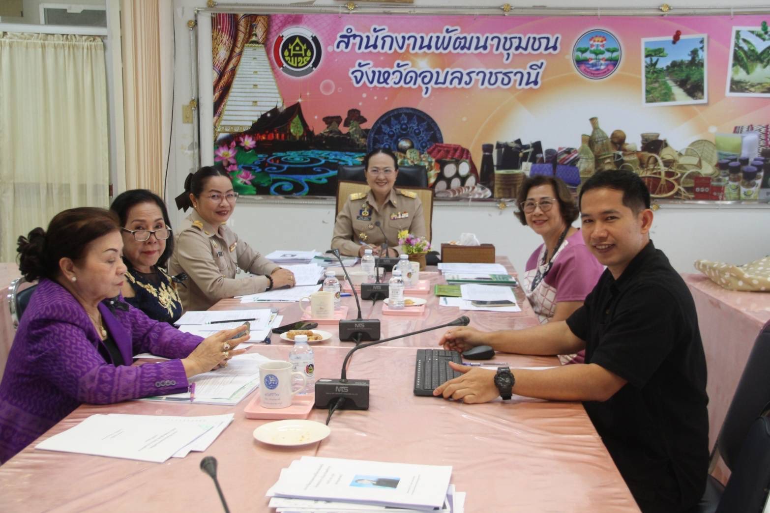 พช.อุบลราชธานี ประชุมคัดเลือกสตรีสากลดีเด่น ประจำปี 2569 เตรียมมอบรางวัล 6 มีนาคมนี้